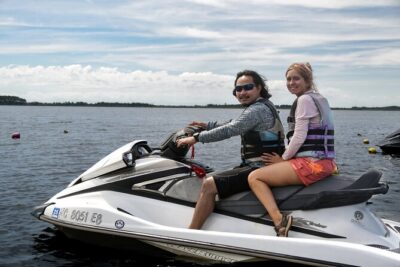 1 Hour - Nags Head Jet Ski Rental - The 100-Yard Distance Rule: How It Shapes Your Fun