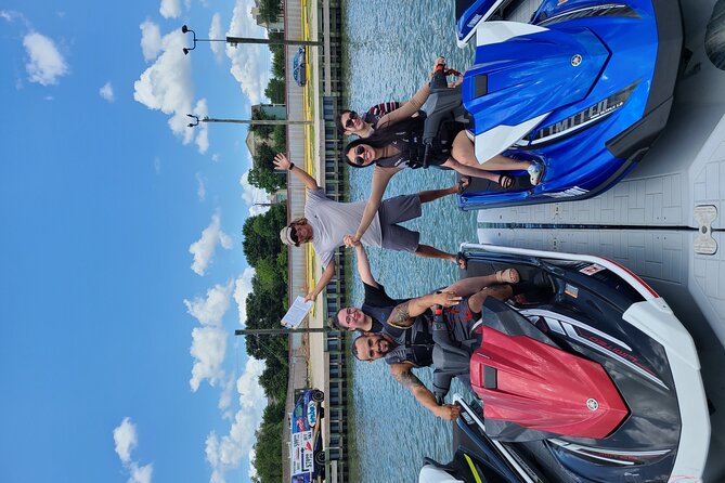 1-hour Single Jet Ski Rental in Seabrook - up to 2 passengers - Making the most of a single hour: pacing, photos, and expectations