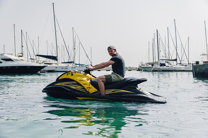 30 Minute Jet Ski Rental - 30 minutes on the water: where this jet ski rental starts