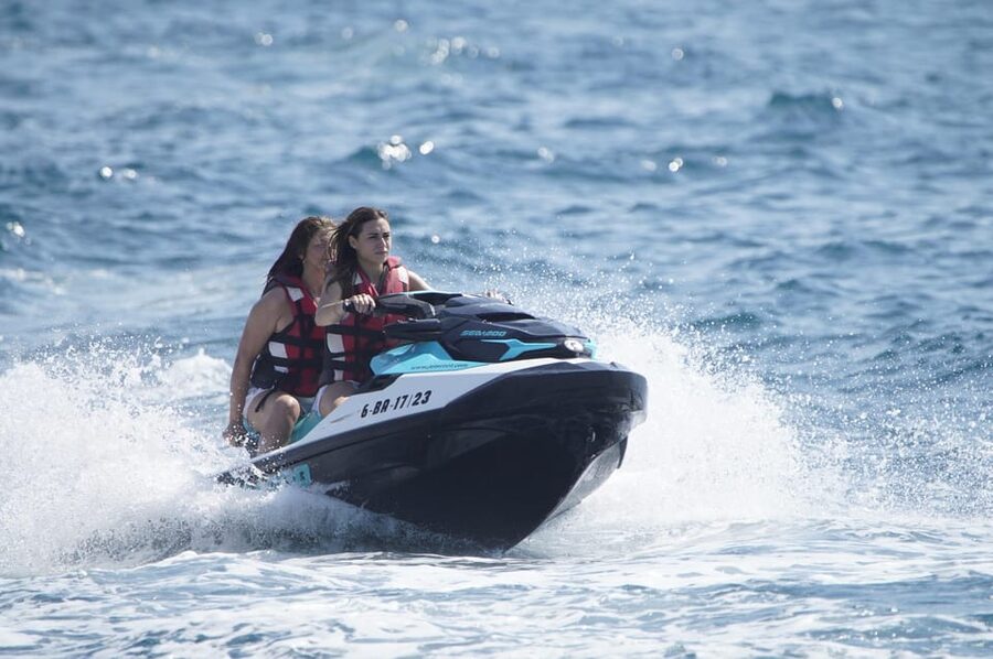Barcelona: Jet Ski Rental (No License Needed) - Best for who: first-timers, speed lovers, and couples
