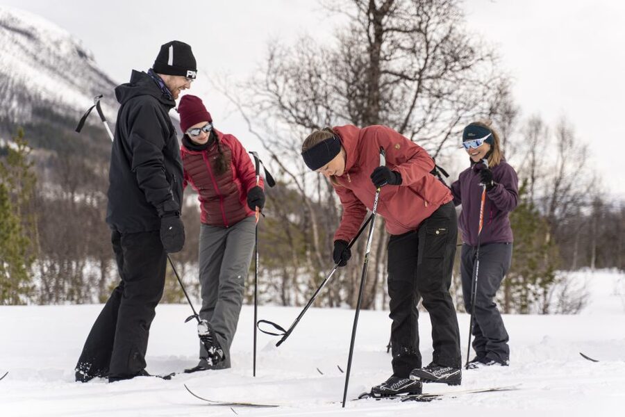 Breivikeidet: Cross-Country Skiing & Husky Visit - Skiing Through Arctic Trails: Lyngen Alps Views and Sea Air