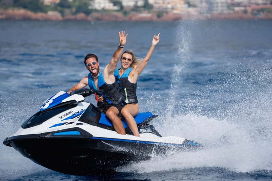 Cannes: Jet Ski Rental - Cannes Jet Ski Rental from Mandelieu: A smart base for the coast