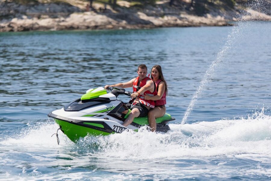 Cavtat: Jet ski rental - Safety first: GPS-equipped Yamaha Waverunners and real instructions
