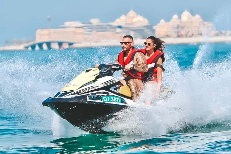 Dubai: Jumeirah Beach Jet Ski Rental for up to 2 People - The safety briefing: what you’re actually doing before you ride