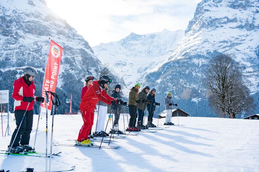 From Interlaken: 8-Hour Skiing in Grindelwald for Beginner's - Grindelwald beginner skiing: why this day feels like more than a lesson