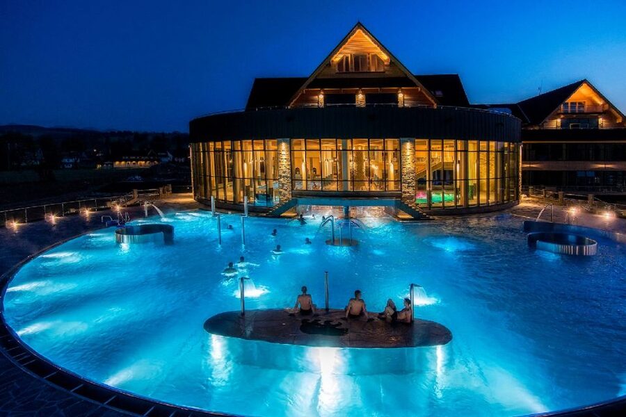 From Kraków: Tatra Mountans Ski Trip and Thermal Baths Visit - Beginner or seasoned: how instruction makes the difference