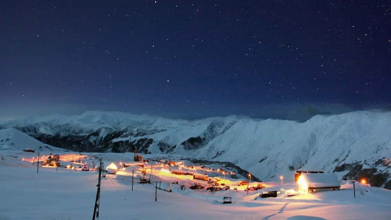 From Tbilisi: Full-Day Gudauri Ski Resort Day Trip - Lunch, Wine, and Georgian Bites on the Way Back