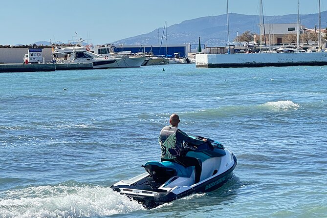 Jet Ski Rental Mallorca - The deposit, license, and fuel rules: the part to read twice