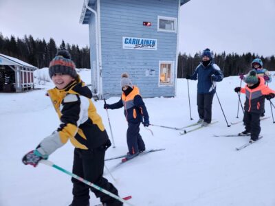 Kemi: Finnish Sight-Skiing Experience in Lapland - Finnish cross-country basics: classical diagonal and free skating