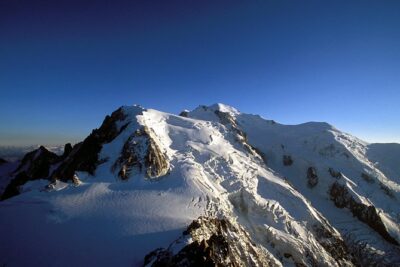 (KTG114) - Chamonix Skiing day from Geneva - Domaine des Planards: 3 Hours of Mont Blanc Views and Real Slope Time