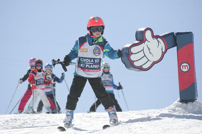 Lessons in Mini-Group - 3 hours a day - skiing - Gear, Lift Pass, and Language: The Stuff You Should Sort Early