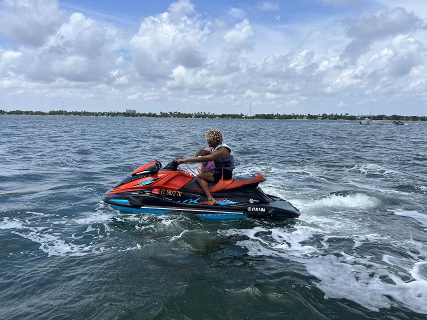 Miami: Biscayne Bay Jet Ski Rental & Free Boat Ride - Skyline Views: The Scenic Bonus You Shouldn’t Skip