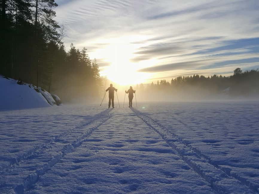 Oslo: Wilderness Skiing Tour with Lunch by the Fire - The Skiing + Winter Hiking Flow (3.5 Hours Total)