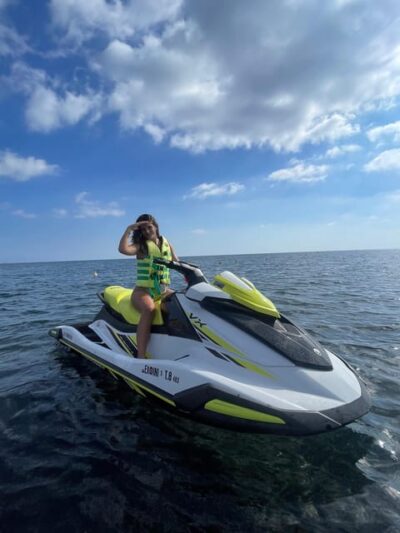 Santorini: Jet Ski Rental Perissa, Perivolos and St. George - What the Yamaha VXS SPORT 130HP Ride Feels Like