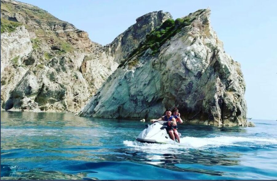 Santorini Speed: 180hp Jet Ski Rental - What to bring: small packing checklist, big day-of comfort