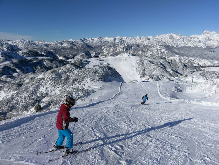 Skiing with Instructor: Vogel Ski Center from Bled - Leveling up on the snow park for freestyle ideas