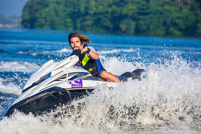 South Beach Jet Ski Rental departs Bayside Marketplace - What You’re Really Buying on Biscayne Bay