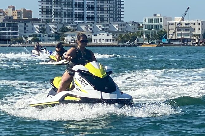 South Beach Jet Ski Rental departs Bayside Marketplace - Key Things to Know Before You Go