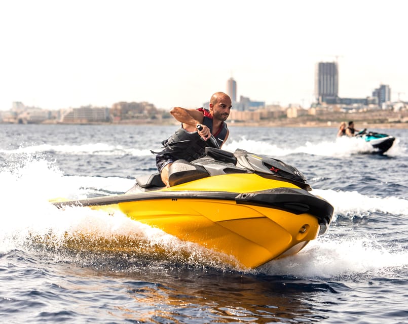 St. Julian's: Jet Ski Rental in St. George's Bay - What to bring: the practical packing list for Malta water time