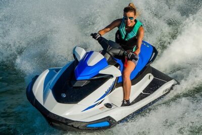 St Thomas Jet Ski Rental - Guided vs. Freestyle: How to Pick the Right Style for Your Group