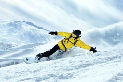 Tbilisi: Gudauri Ski Resort & Ananuri. Day Trips with Guide - Zhinvali Reservoir Photo Stop: Turquoise Water and Quick, Productive Time