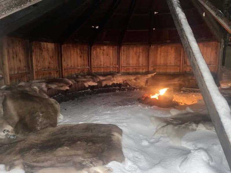 Tromsø: Snow Sledding, Mini Skiing, Lasso and Reindeer Hides - Timing and logistics that matter (and what doesn’t)