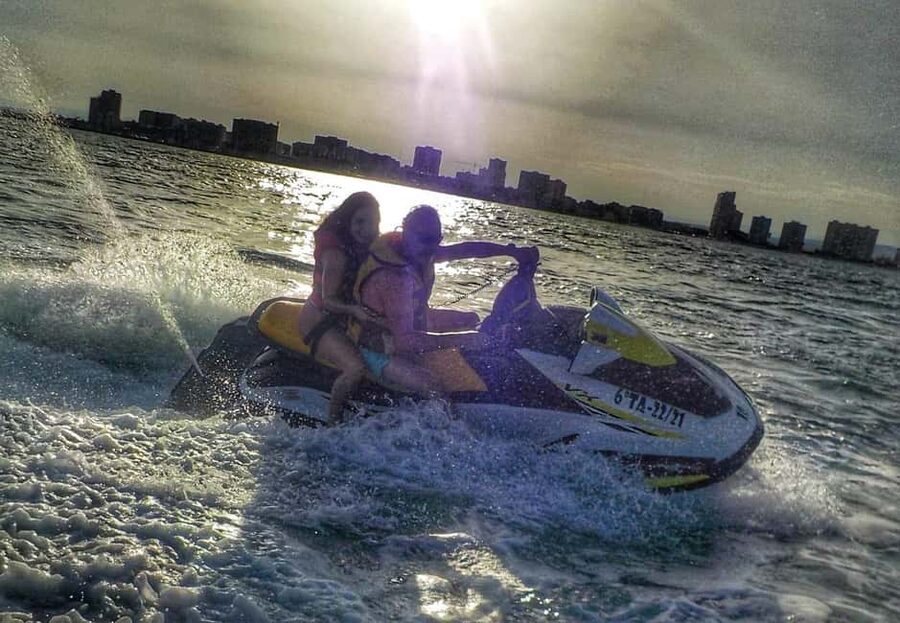 Valencia: Pobla de Farnals Jet Ski Rental, Photos, and Beach - Photos, phones, and the best way to avoid a salty disaster